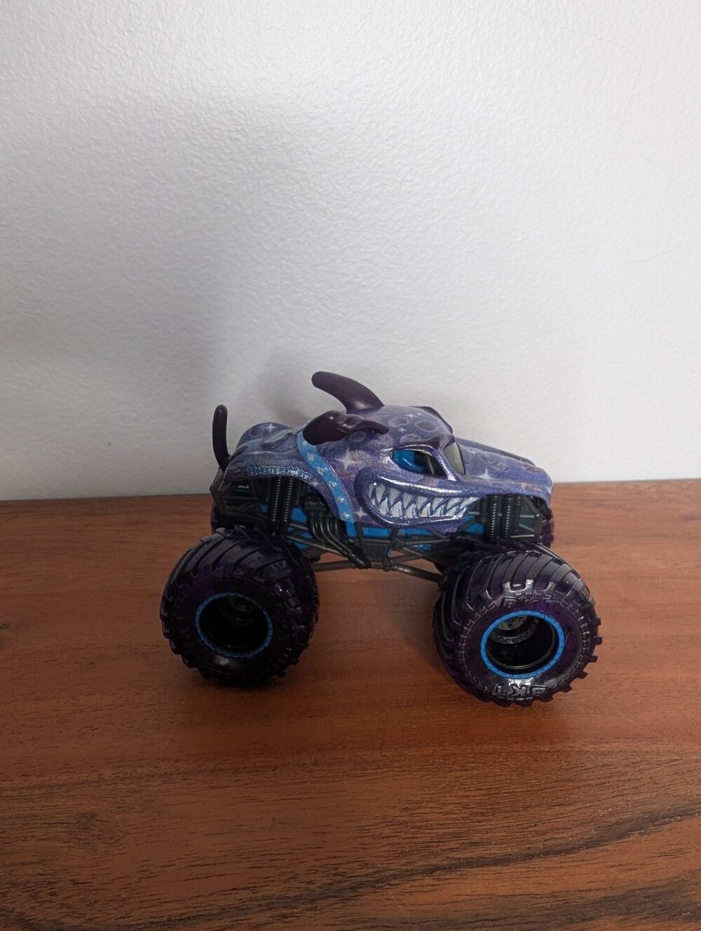 Monster Jam Gears & Galaxies Monster Mutt
